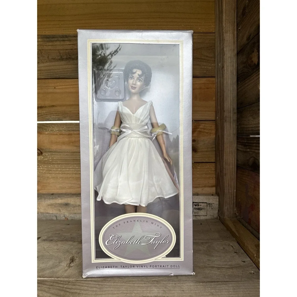 Elizabeth Taylor Vinyl Doll - Cat On A Hot Tin Roof - Franklin Mint - New in Box